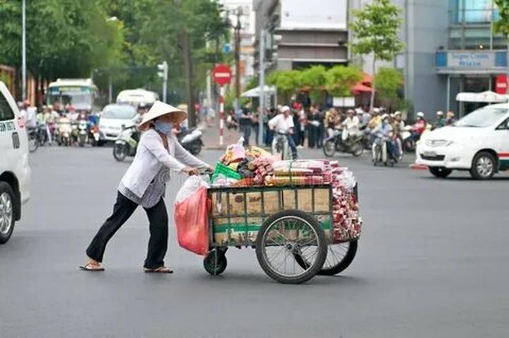 Học tiếng Anh và tìm thấy tình yêu: Câu chuyện của chị An và anh David